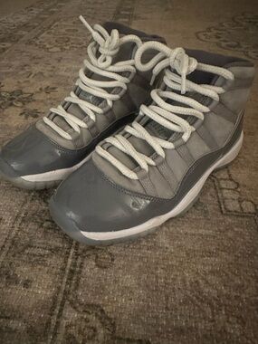 Jordan 11 Retro Cool Grey York 5.5
